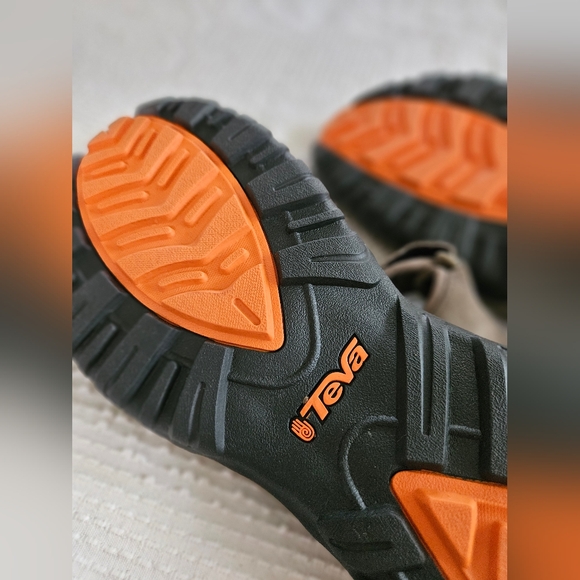 Men's Tevas size 13 (US) Hudson bungee cord (color) - Picture 8 of 8